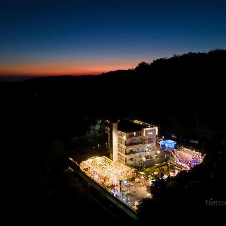 Hotel Rajpur Heights Dehradun Exterior foto